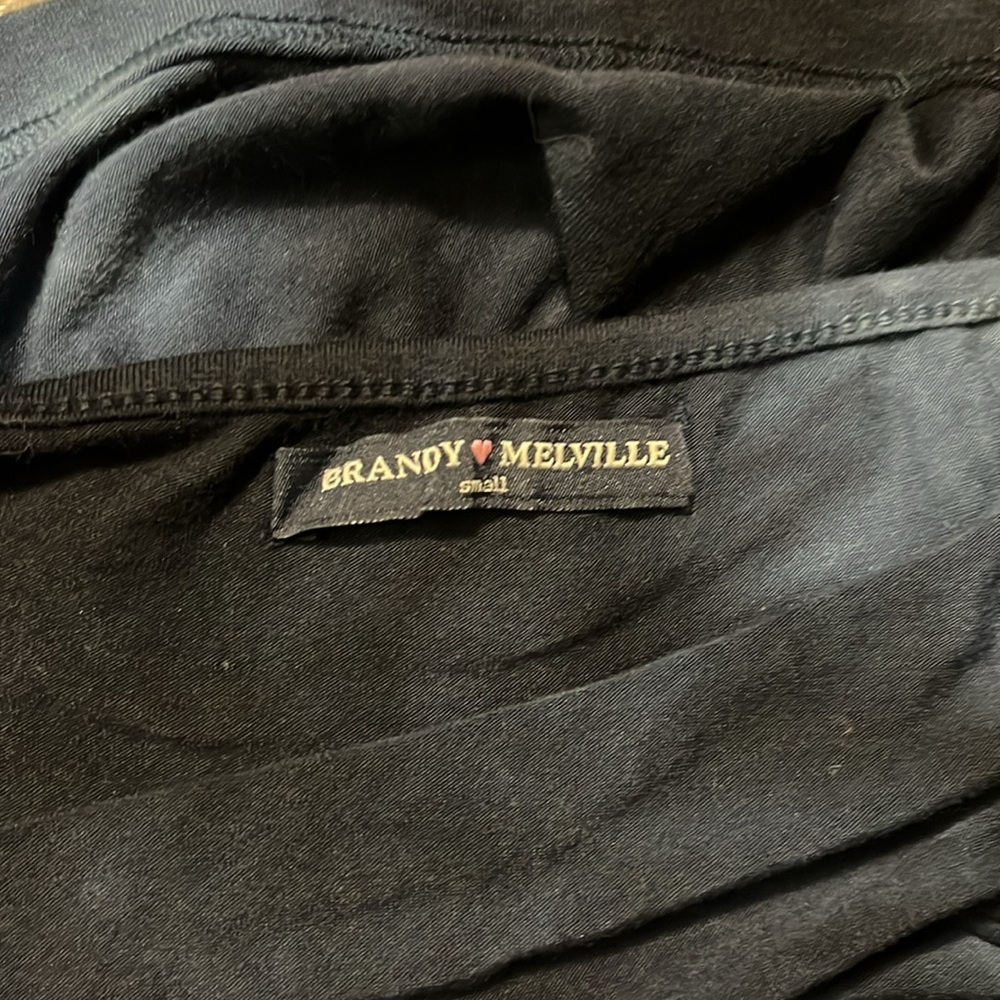 Brandy Melville crop tank - Picture 3 of 3